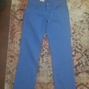 Nwt. Blue Levi jeans